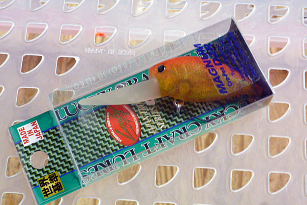 MAGNUM CRA-PIA D2R KAKI SHERBET MAGNUM CRA-PIA D2R KAKI SHERBET