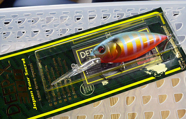 DEEP-X 300 Gill Female DEEP-X 300 Gill Female