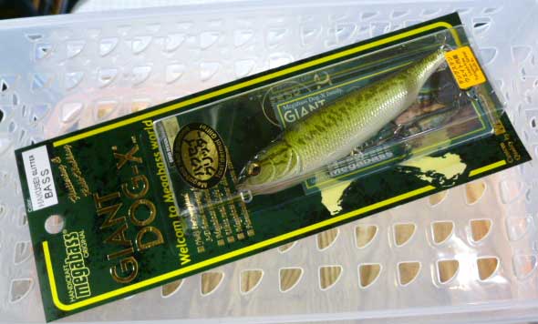 GIANT DOG-X Hakusei Glitter Bass GIANT DOG-X Hakusei Glitter Bass
