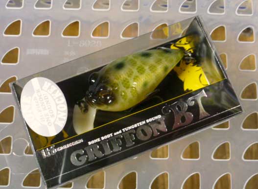 GRIFFON BT Bone Spotted Python GRIFFON BT Bone Spotted Python