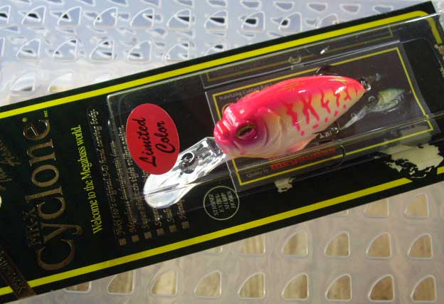MR-X CYCLONE SAKURA COACH MR-X CYCLONE SAKURA COACH