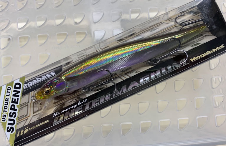 ONETEN MAGNUM Suspend HT Tennessee Shad ONETEN MAGNUM Suspend HT Tennessee Shad