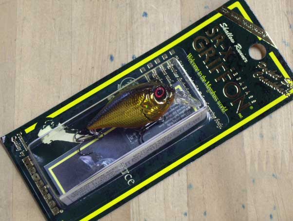 SR-X GRIFFON GG MEGABASS KINKURO SR-X GRIFFON GG MEGABASS KINKURO