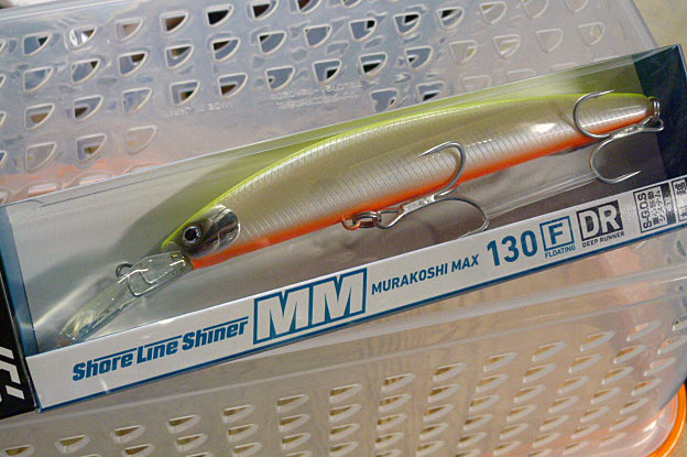 Shoreline Shiner MM130F-DR Chartback Pearl Shoreline Shiner MM130F-DR Chartback Pearl