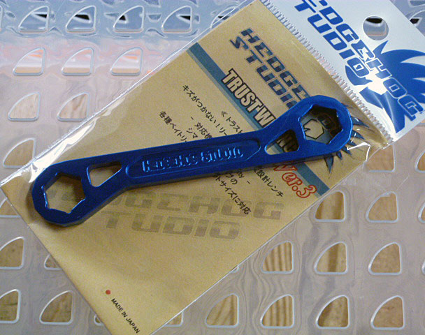 TRUST WRECH Ver.3 Sapphire Blue TRUST WRECH Ver.3 Sapphire Blue