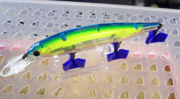 USED #32210 IMAKATSU DIVING RIPRIZER Lightning Blue USED #32210 IMAKATSU DIVING RIPRIZER Lightning Blue