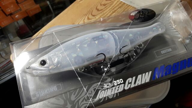 JOINTED CLAW MAGNUM SINKING Crystal Shad[Special Color]