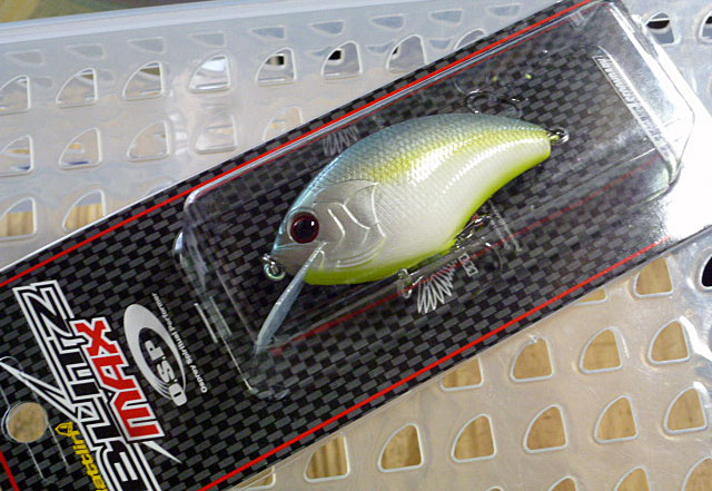 Rattle in BLITZ MAX S-Jade Shad Chart Belly