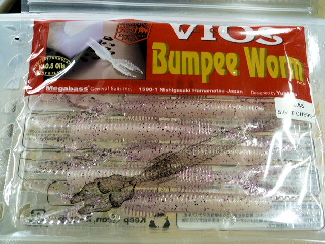 BUMPEE WORM VIOS 4-3/4inch Sight Cherry