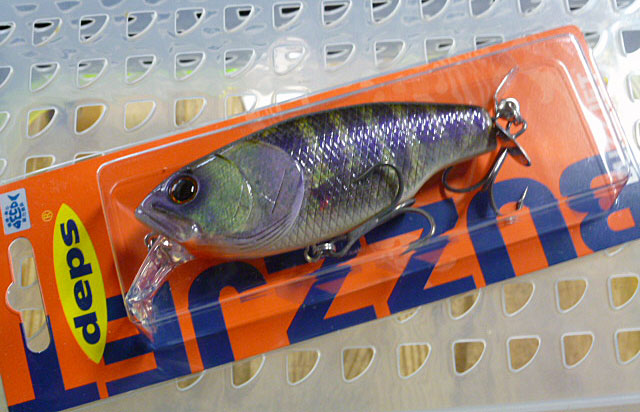 BUZZ JET Real Pearl Gill