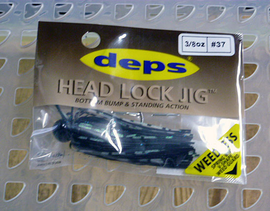 HEAD ROCK JIG Weedless 3/8oz#37 Scale Black