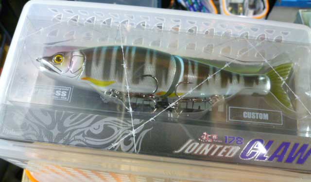 JOINTED CLAW 178 TYPE-15SS Visivle Silver Shad