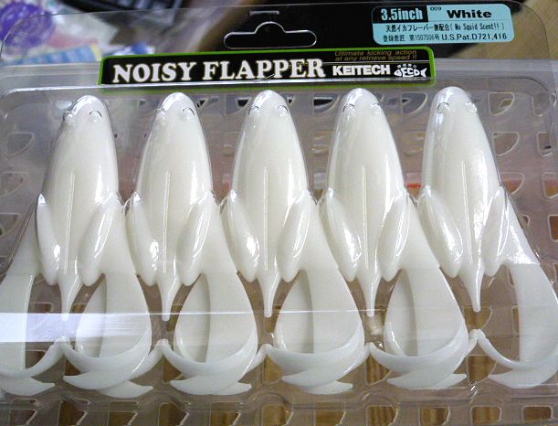 Noisy Flapper 009:White