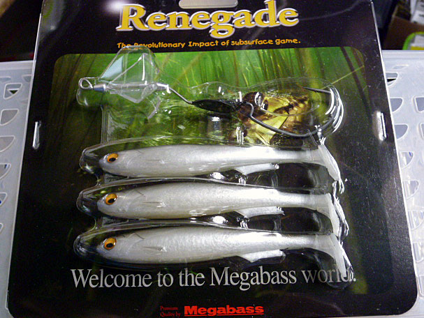 RENEGADE 4 Blade Silver Shad RENEGADE 4 Blade Silver Shad