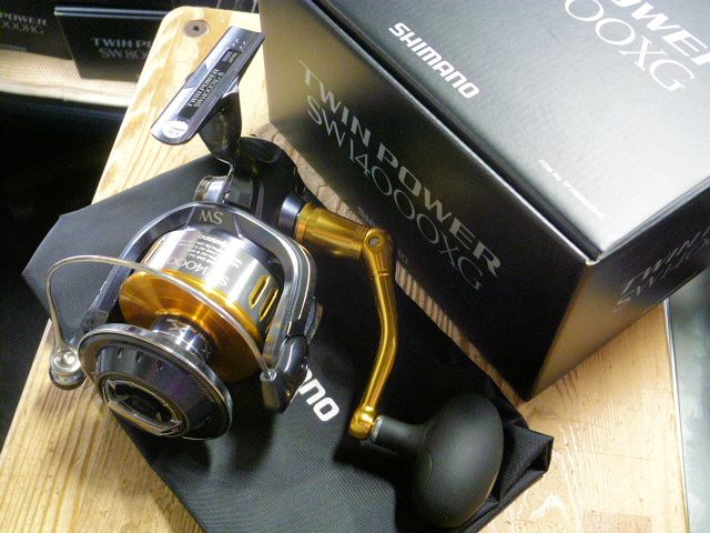 Shimano Fishing Twin Power SW HG Spinning Reel Blue