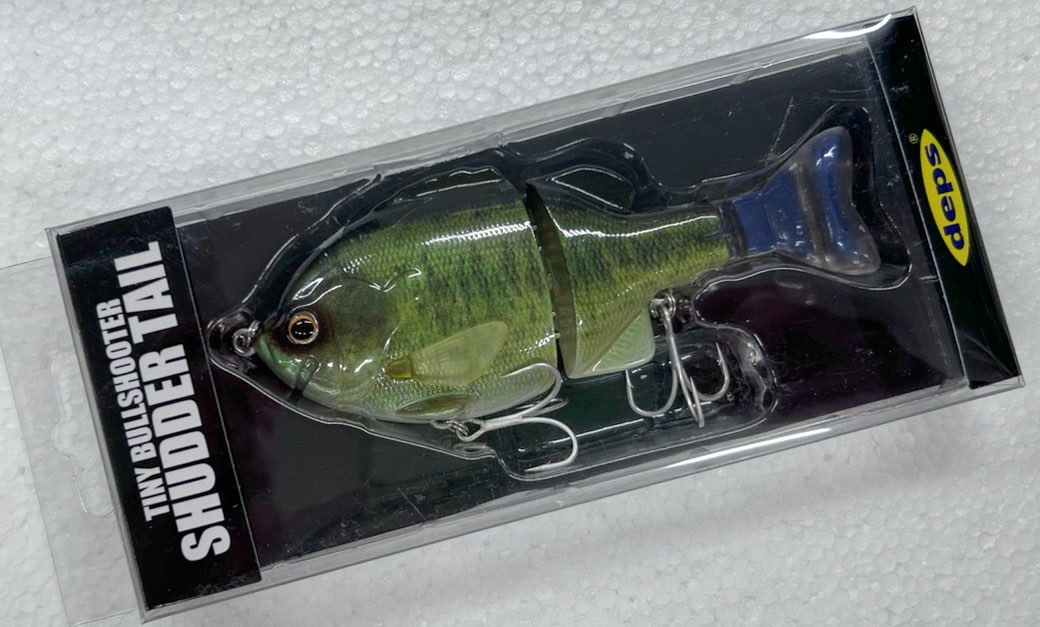 TINY BULLSHOOTER SHUDDER TAIL Real Largemouth Bass