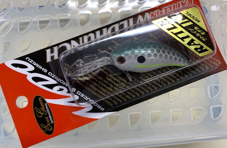 RATTLE IN WILD HUNCH Queen Shad - Click Image to Close